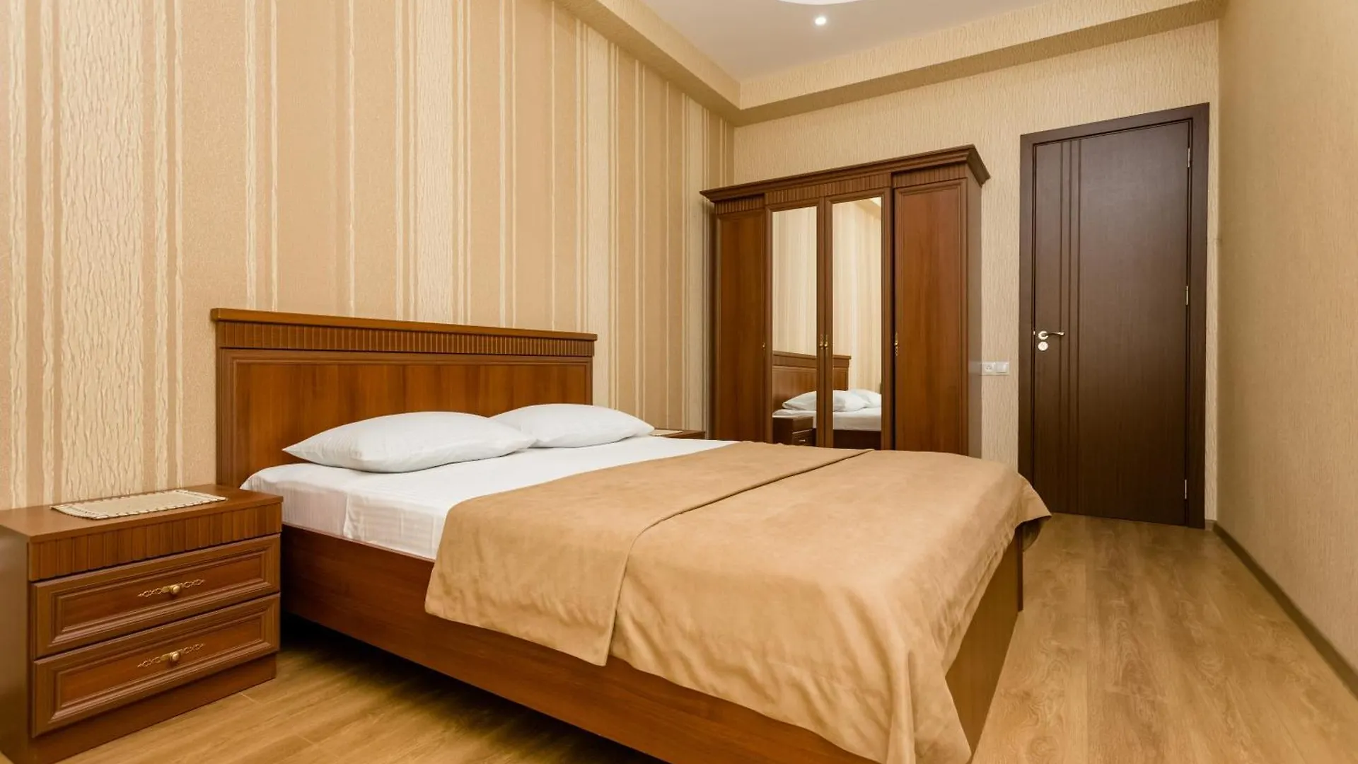 Family Suite II Tbilisi 0*,